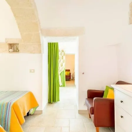 Trullo Emmaus * קרוביניו